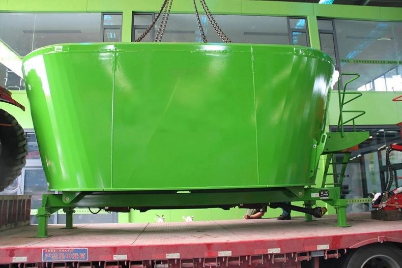 Vertical feed mixer 24CBM