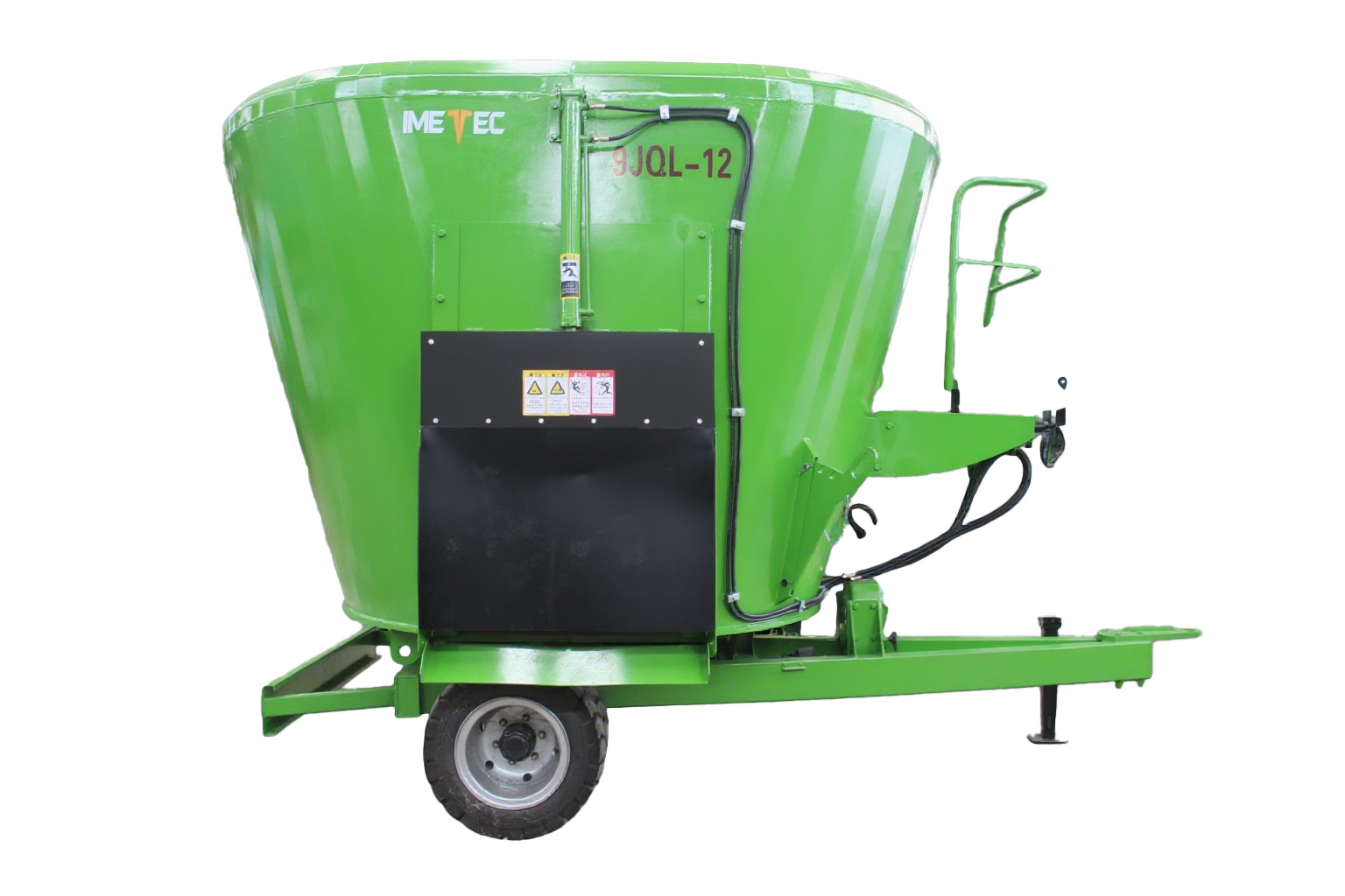 Вертикальный кормосмеситель 18CBM